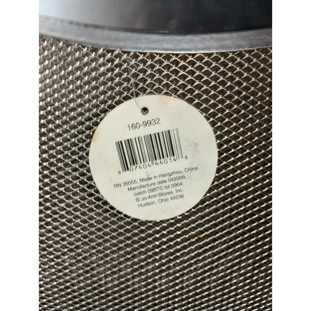File Holder Magazine Rack Mesh Single Pocket Wall Mount (2) Vintage NEW‎ *flaw